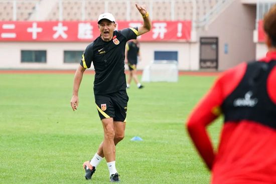 美容师偷拍成功